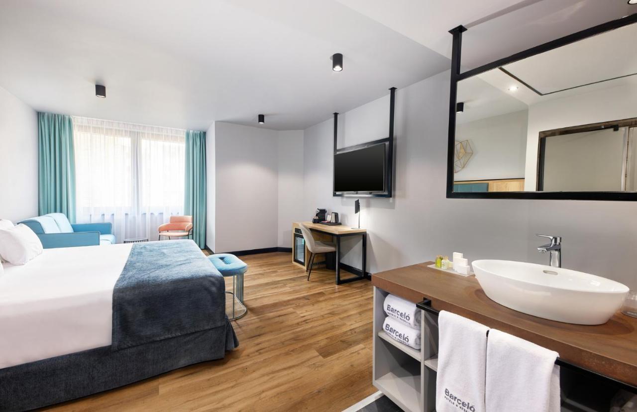 Deluxe Premium Doppel- oder Zweibettzimmer
