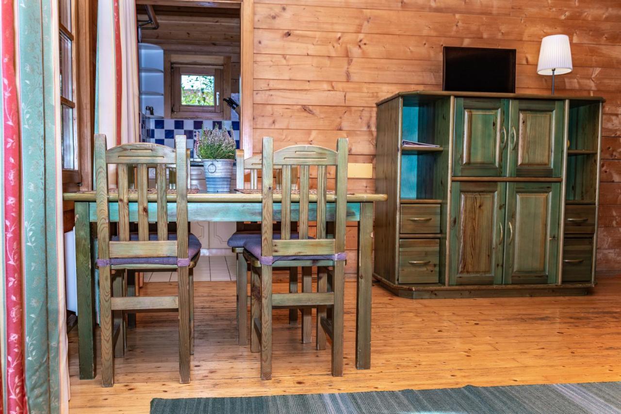 One-Bedroom Chalet Sauna